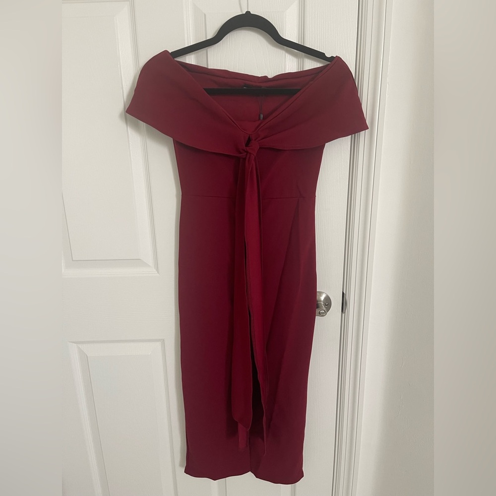 PrettyLittleThing Red Off-Shoulder Sheath Dress